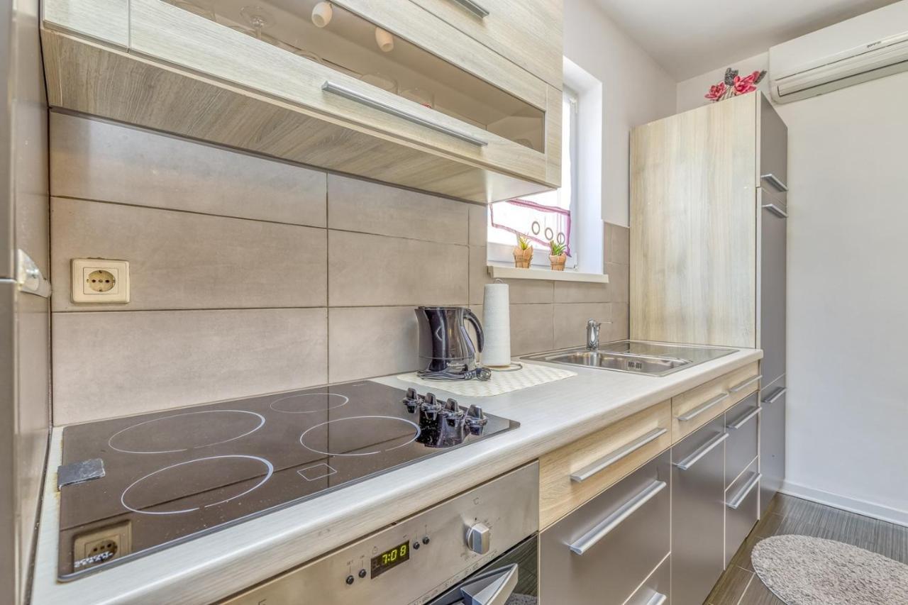 Apartments Kardumovic Kukci ภายนอก รูปภาพ