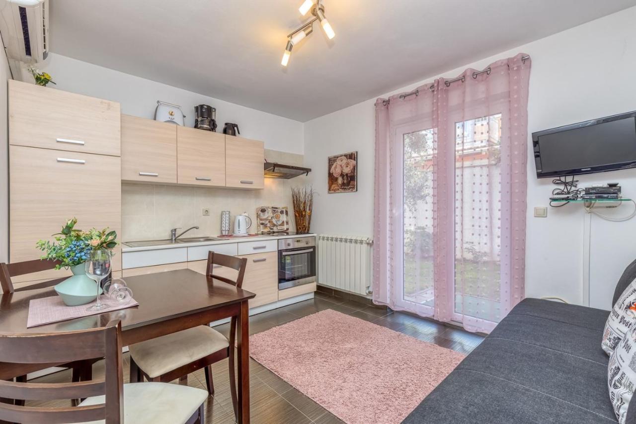 Apartments Kardumovic Kukci ภายนอก รูปภาพ
