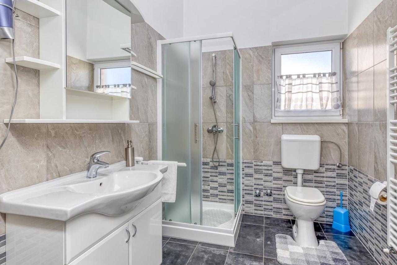 Apartments Kardumovic Kukci ภายนอก รูปภาพ