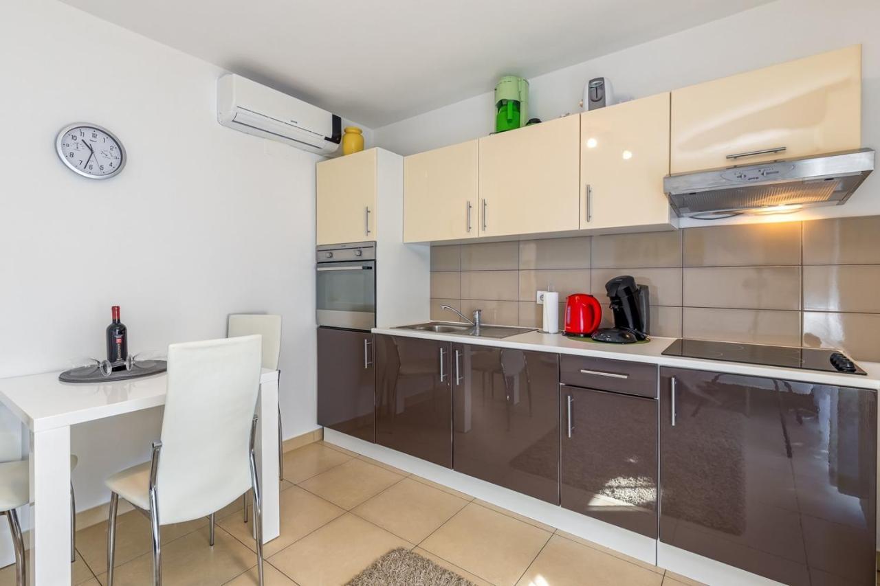 Apartments Kardumovic Kukci ภายนอก รูปภาพ